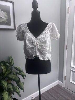Miss Me White Eyelet Puff-Sleeve Tie-Front Crop Top